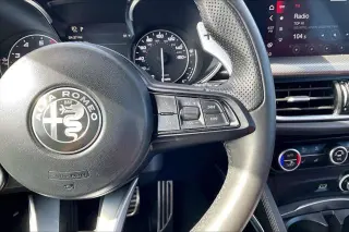 Alfa Romeo Stelvio 2023 AWD Veloce 4p Crossover