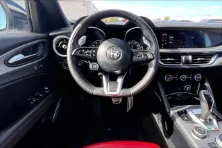 Alfa Romeo Stelvio 2023 AWD Veloce 4p Crossover