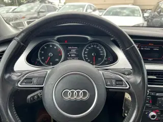 Audi A4 2016 tracción en las cuatro ruedas 2.0T quattro Premium Plus 4p Sedan 8A