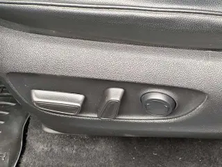 Toyota Highlander 2022 AWD XSE 4dr SUV