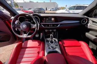 Alfa Romeo Stelvio 2025 AWD Base 4dr Crossover