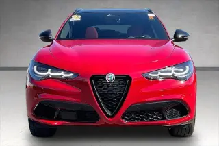 Alfa Romeo Stelvio 2025 AWD Base 4dr Crossover