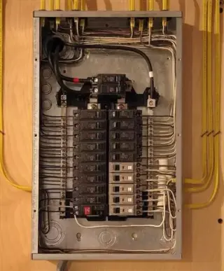 ELECTRICISTA