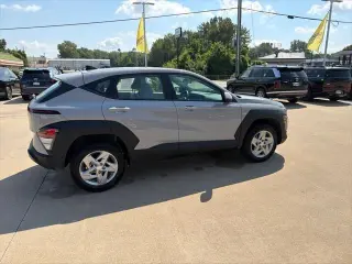 Hyundai KONA 2026 SE AWD 4p SUV