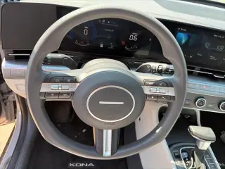 Hyundai KONA 2026 SE AWD 4p SUV
