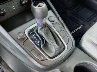 Hyundai KONA 2022 AWD SEL 4p Crossover