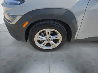Hyundai KONA 2023 SEL 4p Crossover