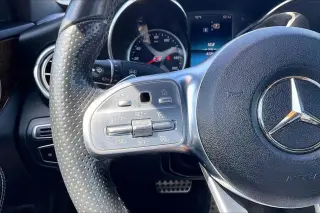Mercedes-Benz Clase C 2019 C 300 4p Sedán