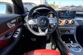 Mercedes-Benz Clase C 2019 C 300 4p Sedán