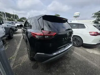 Nissan Rogue 2021 AWD SV 4p Crossover