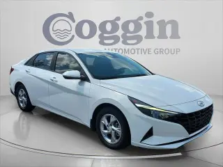 Hyundai ELANTRA 2023 SE 4dr Sedan