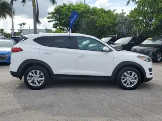 Hyundai TUCSON 2020 SE 4dr SUV