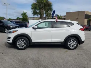 Hyundai TUCSON 2020 SE 4dr SUV