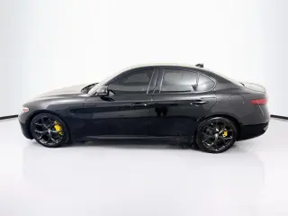 Alfa Romeo Giulia 2021 Ti 4dr Sedan