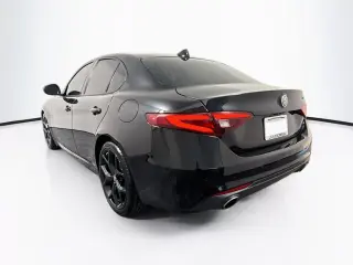 Alfa Romeo Giulia 2021 Ti 4dr Sedan