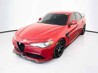 Alfa Romeo Giulia 2018 tracción en las cuatro ruedas Ti Sport 4p Sedan