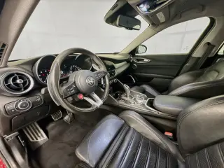 Alfa Romeo Giulia 2018 tracción en las cuatro ruedas Ti Sport 4p Sedan