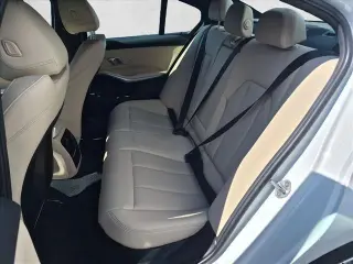 Serie 3 BMW 2024 330i 4p Sedán