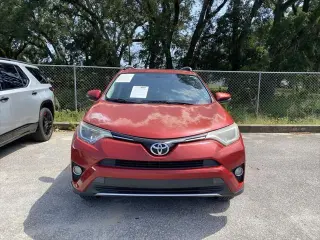 Toyota RAV4 2016 XLE 4p SUV