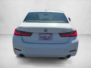 BMW Serie 3 2023 330i 4dr Sedán
