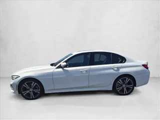 BMW Serie 3 2023 330i 4dr Sedán