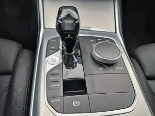 BMW Serie 3 2021 330i 4p Sedán