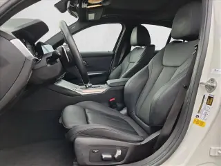 BMW Serie 3 2021 330i 4p Sedán