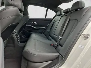 BMW Serie 3 2021 330i 4p Sedán