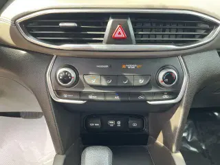 Hyundai SANTA FE 2019 SE 2.4L 4dr Crossover