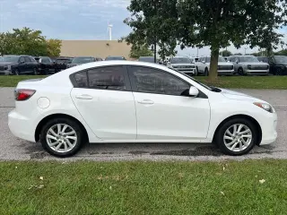 Mazda Mazda3 2012 i Touring 4dr Sedan 6M