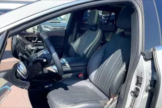 Mercedes-Benz EQE 2023 AWD EQE 500 4MATIC 4dr Sedán