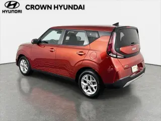 Kia Soul 2024 LX 4 puertas Crossover