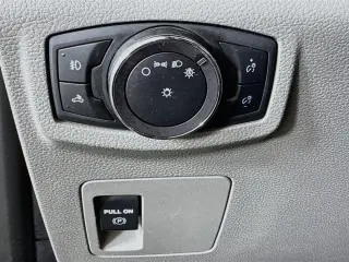Ford F-150 2018 4x2 XL 2dr Regular Cab 6.5 ft. SB