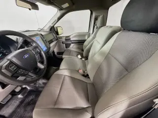 Ford F-150 2018 4x2 XL 2dr Regular Cab 6.5 ft. SB