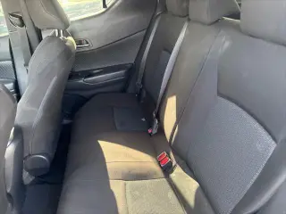 Toyota C-HR 2018 XLE Premium 4dr Crossover