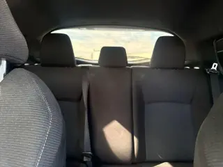Toyota C-HR 2018 XLE Premium 4dr Crossover