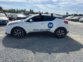 Toyota C-HR 2018 XLE Premium 4dr Crossover