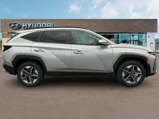 Hyundai TUCSON 2025 AWD SEL Convenience SUV 4 puertas