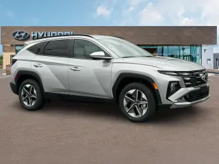 Hyundai TUCSON 2025 AWD SEL Convenience SUV 4 puertas