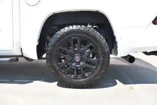 Toyota Tundra 2023 4x4 SR5 4dr CrewMax Cab Pickup SB