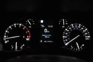 Toyota Tundra 2022 4x4 SR5 4dr Cabina Doble Pickup SB