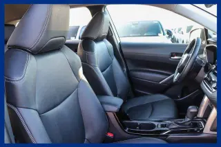 Toyota Corolla Cross 2024 XLE 4dr Crossover