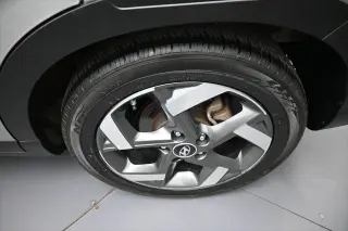 Hyundai VENUE 2023 SEL 4p Crossover