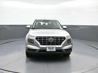 Hyundai VENUE 2023 SEL 4p Crossover
