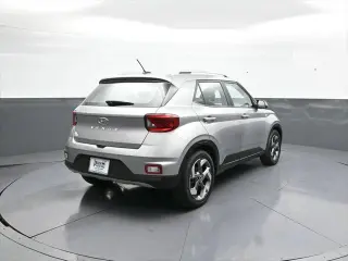 Hyundai VENUE 2023 SEL 4p Crossover