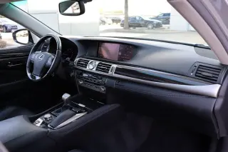 2015 Lexus LS 460