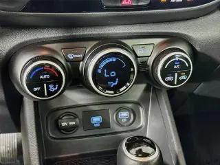 Hyundai VENUE 2021 SEL 4p Crossover