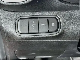 Hyundai VENUE 2021 SEL 4p Crossover