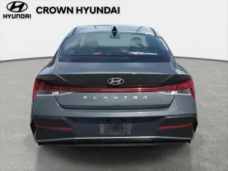 Hyundai ELANTRA 2024 SEL 4dr Sedana