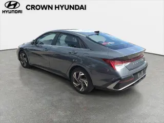 Hyundai ELANTRA 2024 SEL 4dr Sedana
